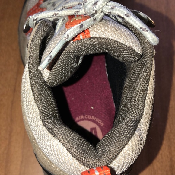 Merrill - Picture 4 of 7